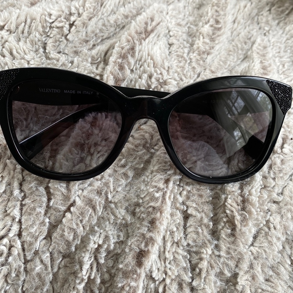 Valentino Woman Sunglasses Black 52 20 140 VA 4005